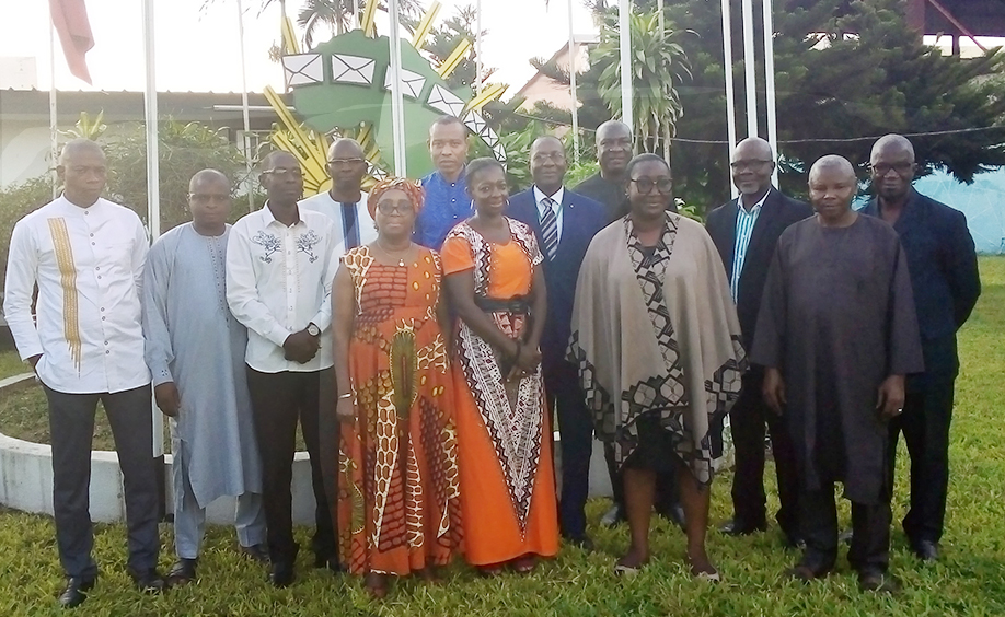 Formation commerciale des cadres des Postes de la sous-région